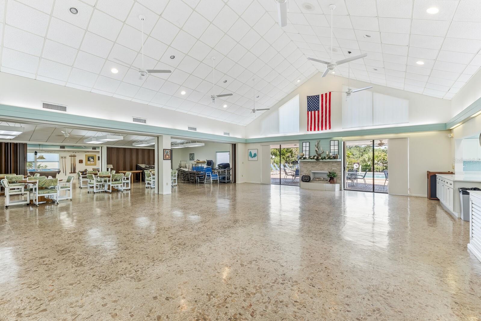 FOXWOOD - Residential