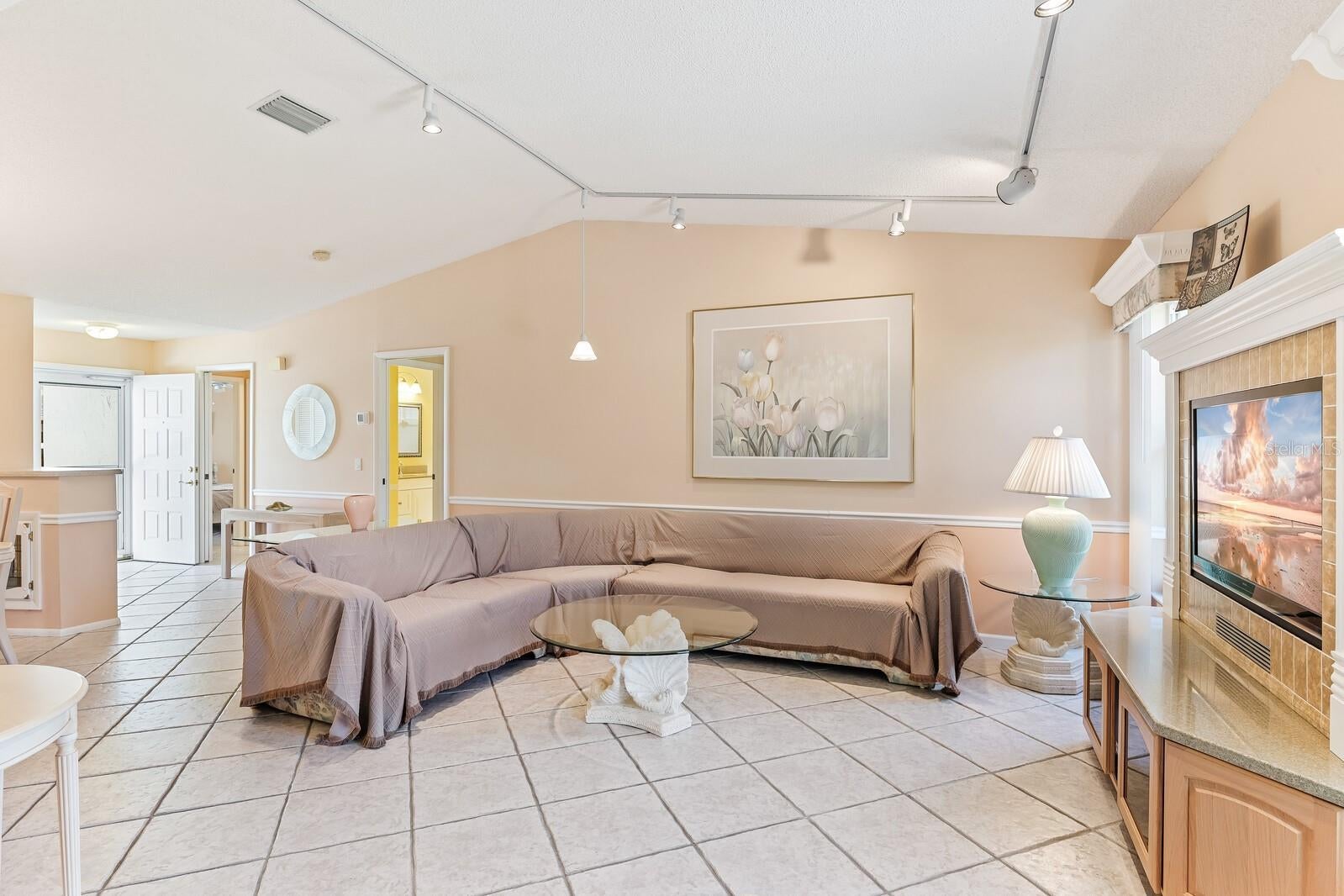 FOXWOOD - Residential