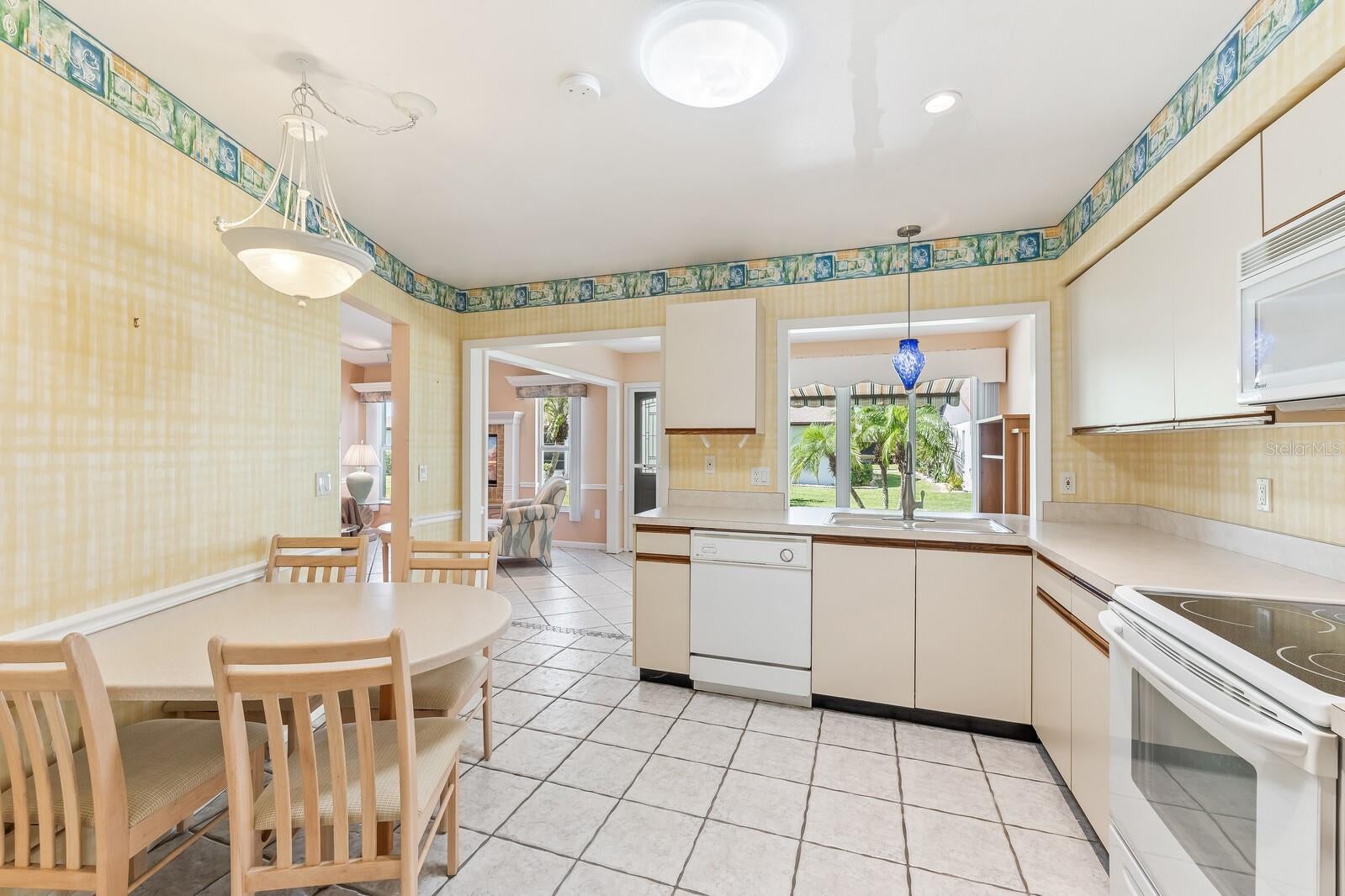 FOXWOOD - Residential