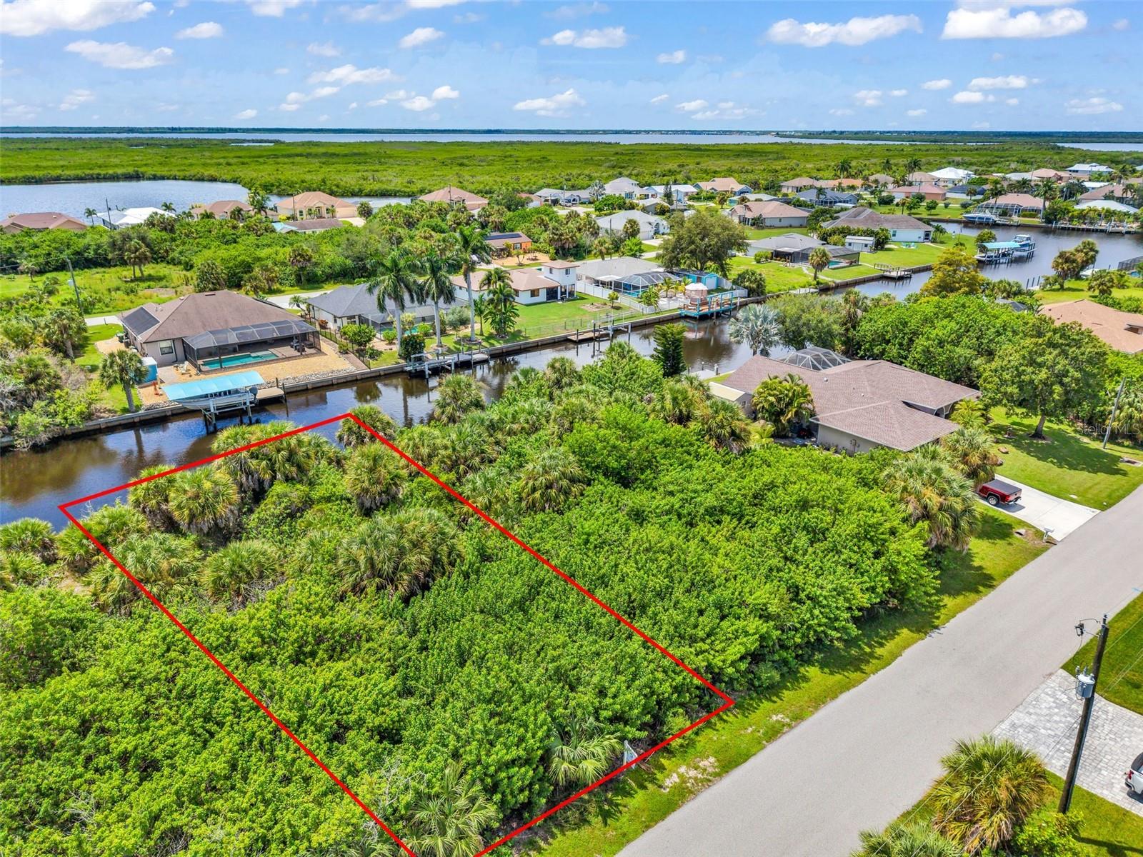 PORT CHARLOTTE SEC 044 - Land