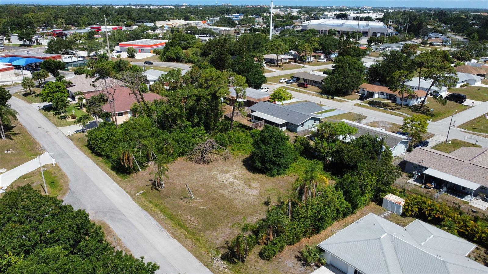 SOUTH VENICE - Land