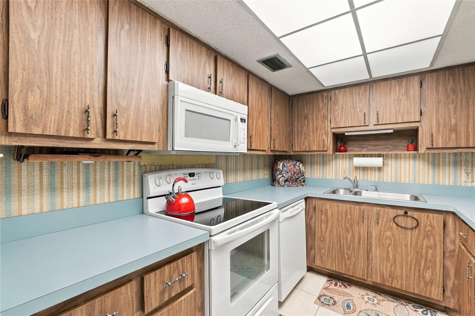 RALEIGH HOUSE - Residential