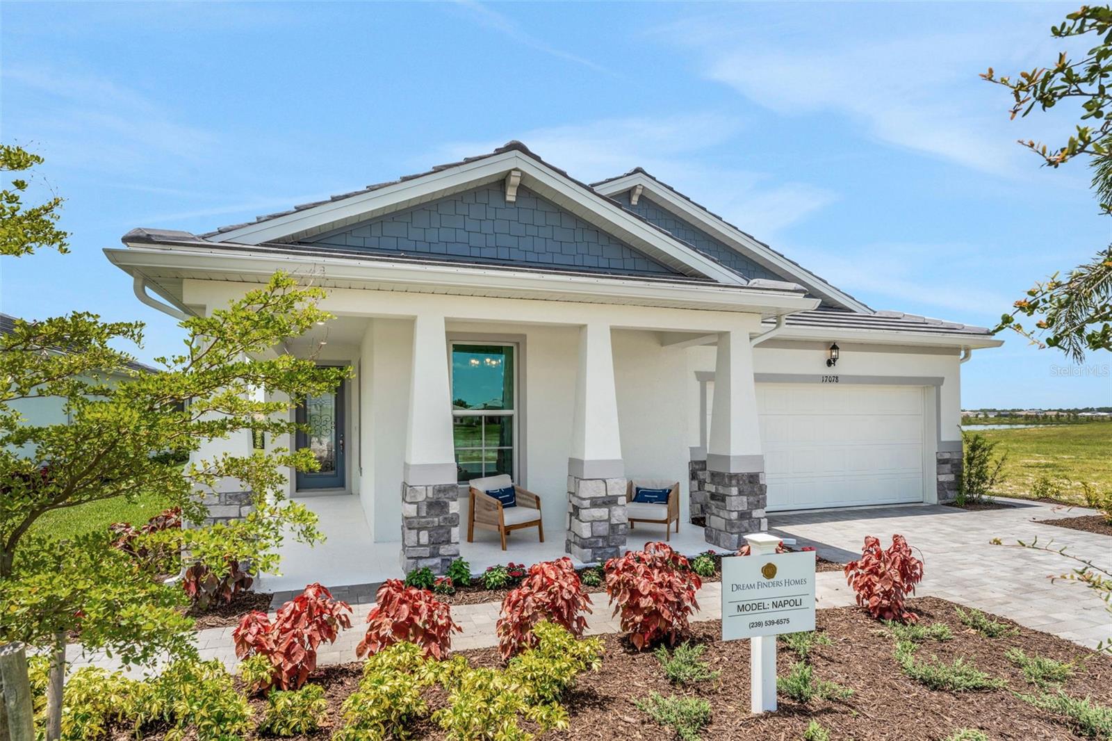 RIVER HALL COUNTRY CLUB - Residential