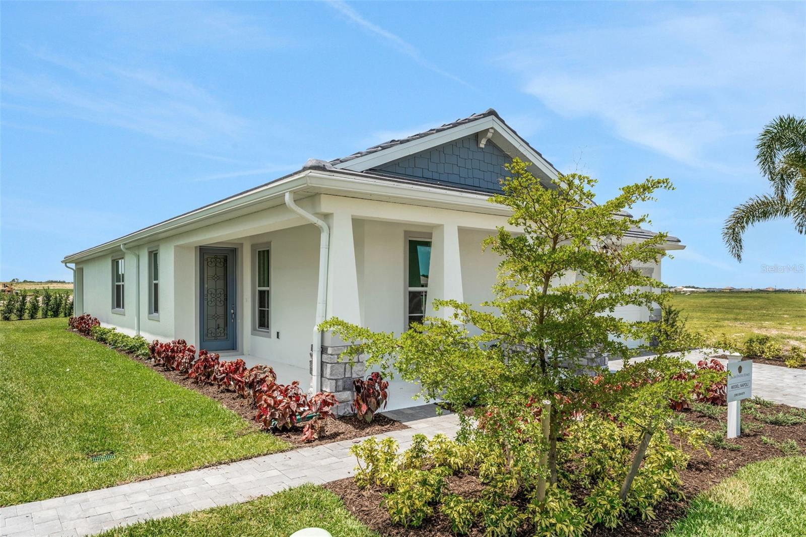 RIVER HALL COUNTRY CLUB - Residential