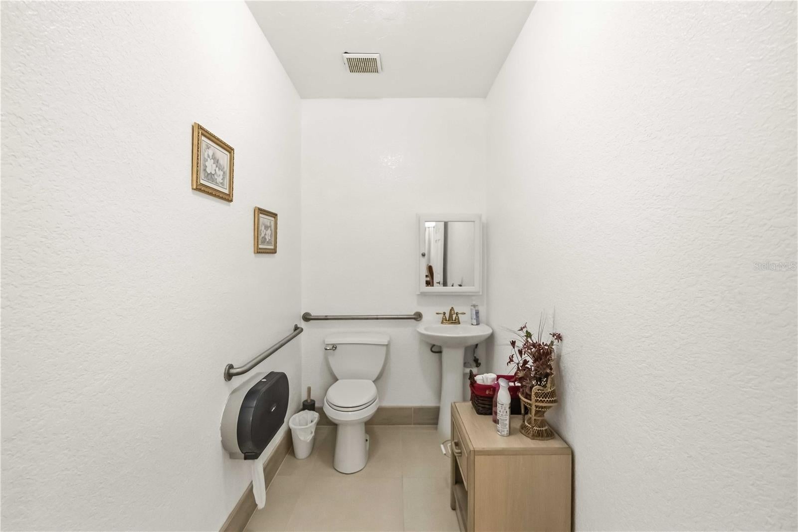 PORT CHARLOTTE SEC 023 - Commercial Sale