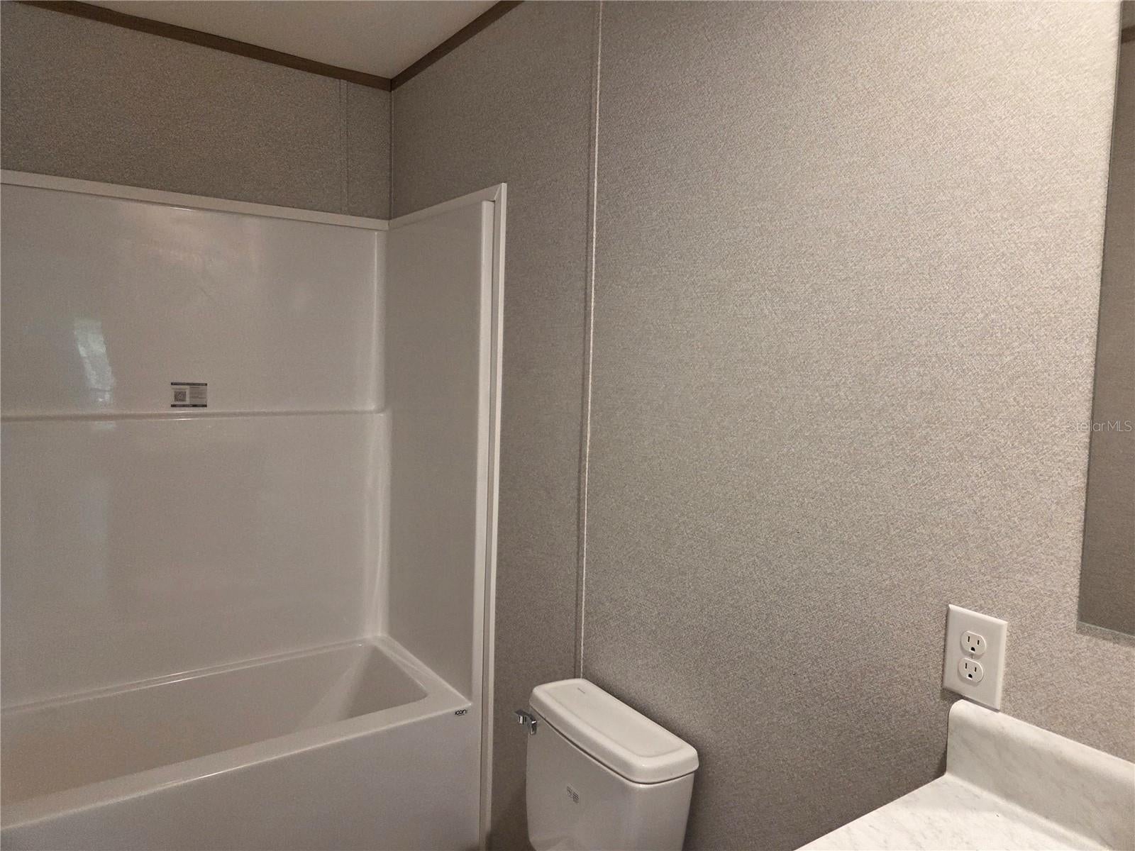 WILLISTON HLNDS - Residential