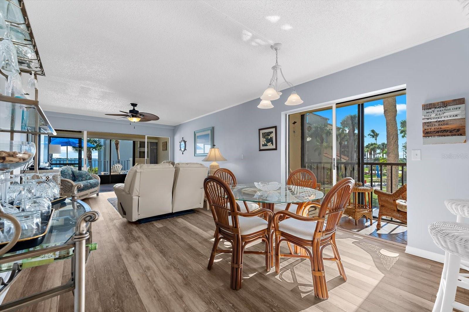 SANDPIPER KEY BLDG 04 - Residential
