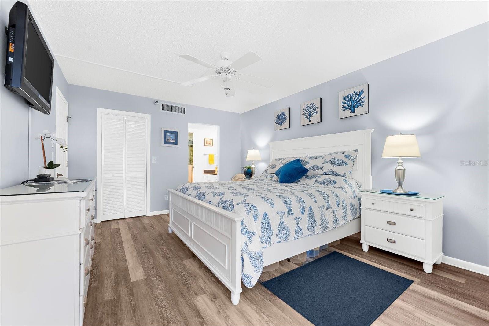 SANDPIPER KEY BLDG 04 - Residential