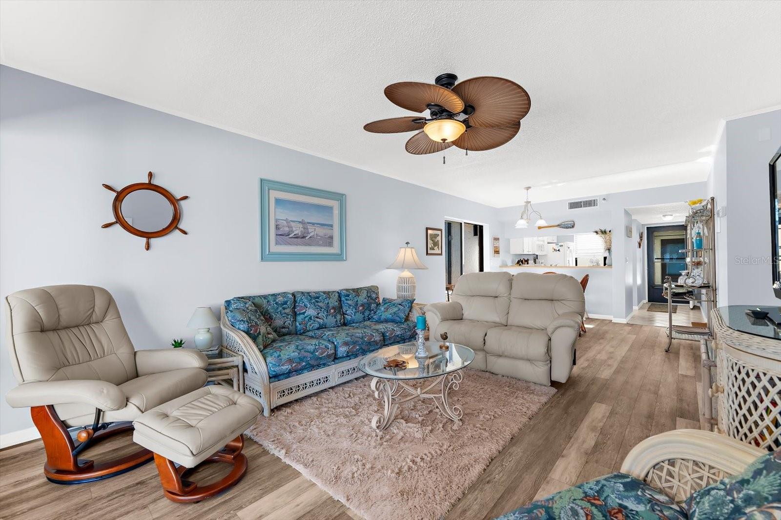 SANDPIPER KEY BLDG 04 - Residential