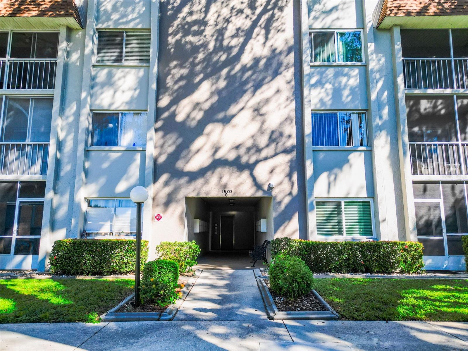 GLEN OAKS GARDEN APTS 1 - Residential