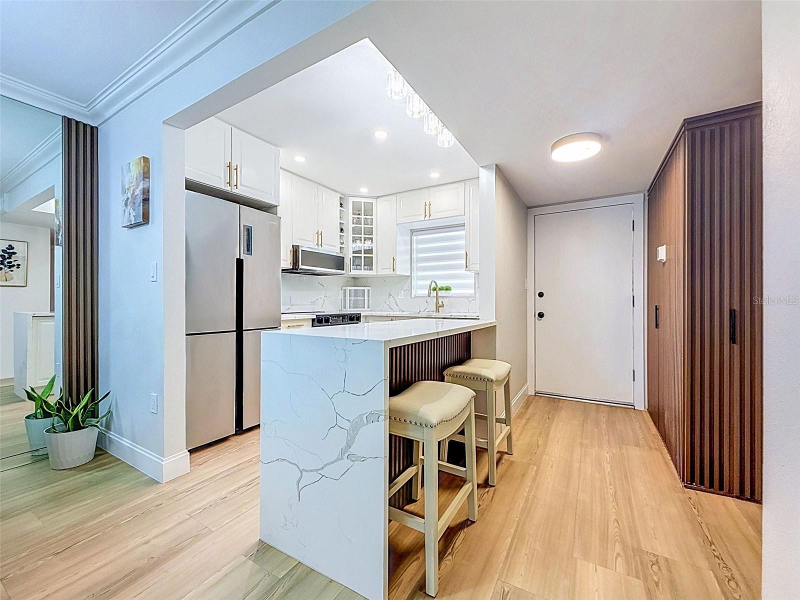 GLEN OAKS GARDEN APTS 1 - Residential