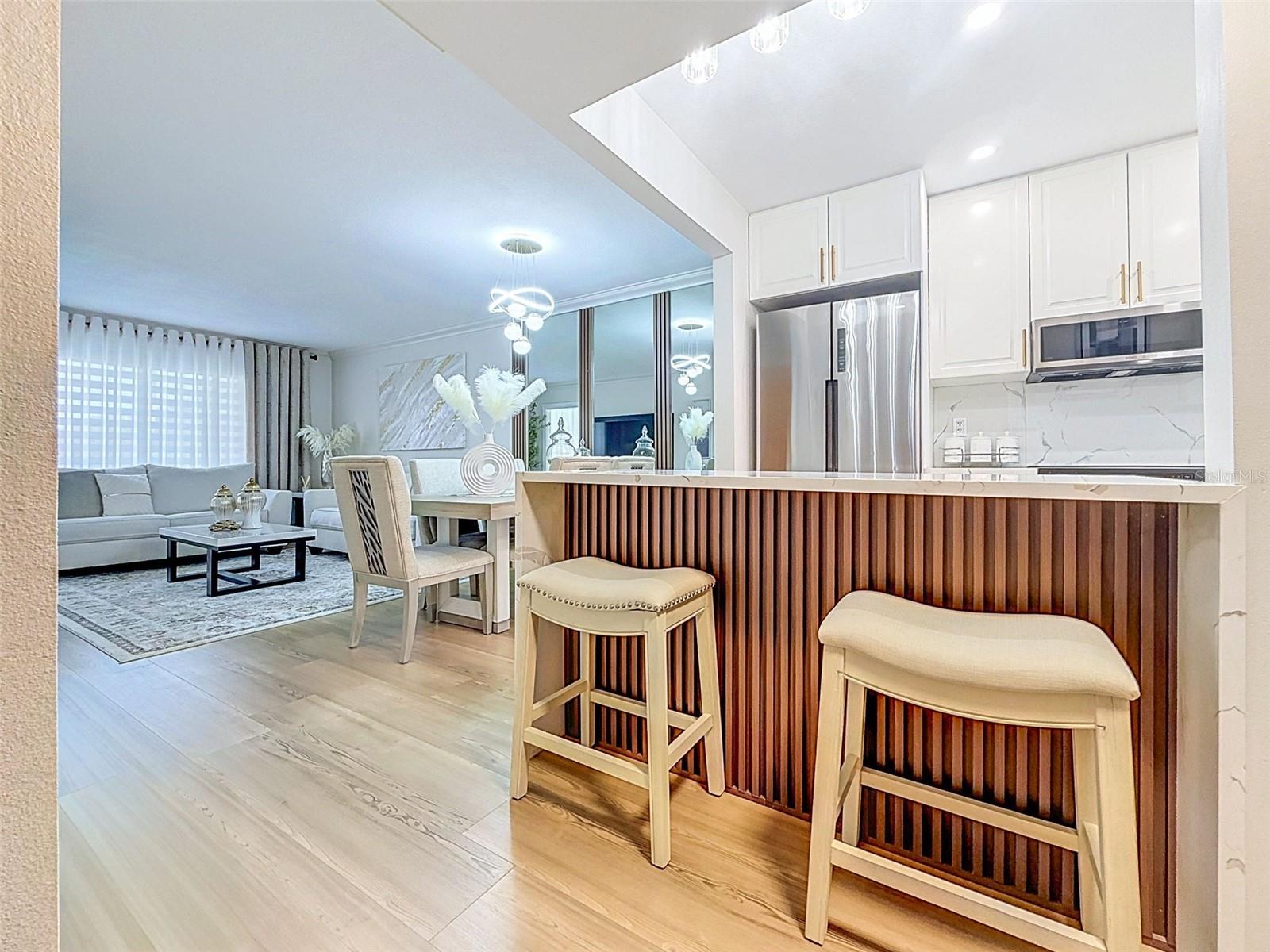 GLEN OAKS GARDEN APTS 1 - Residential