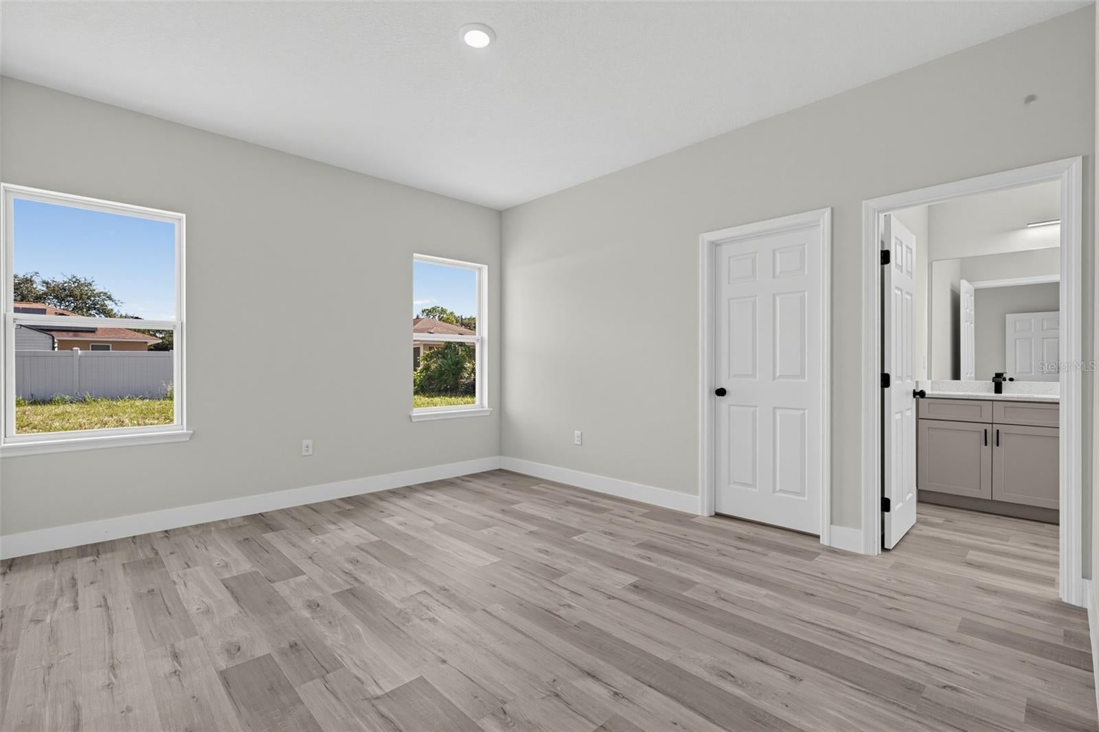 1100.00 - SEB CTRY EST/SEB HILLS AREA - Residential