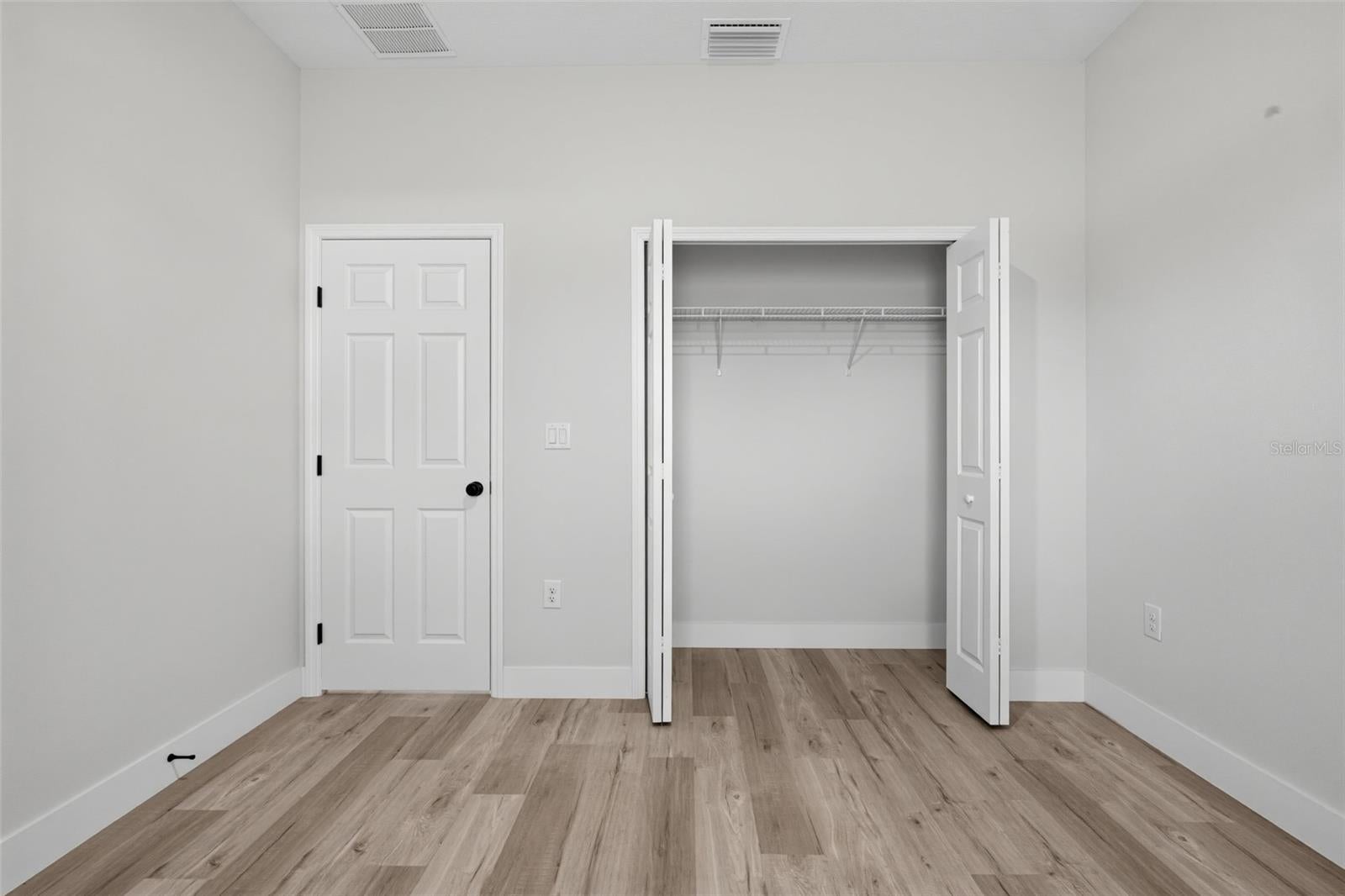 1100.00 - SEB CTRY EST/SEB HILLS AREA - Residential