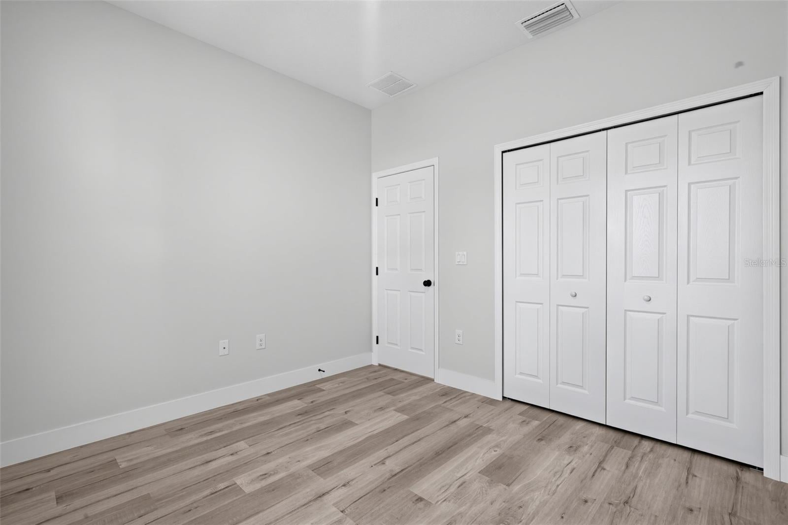 1100.00 - SEB CTRY EST/SEB HILLS AREA - Residential