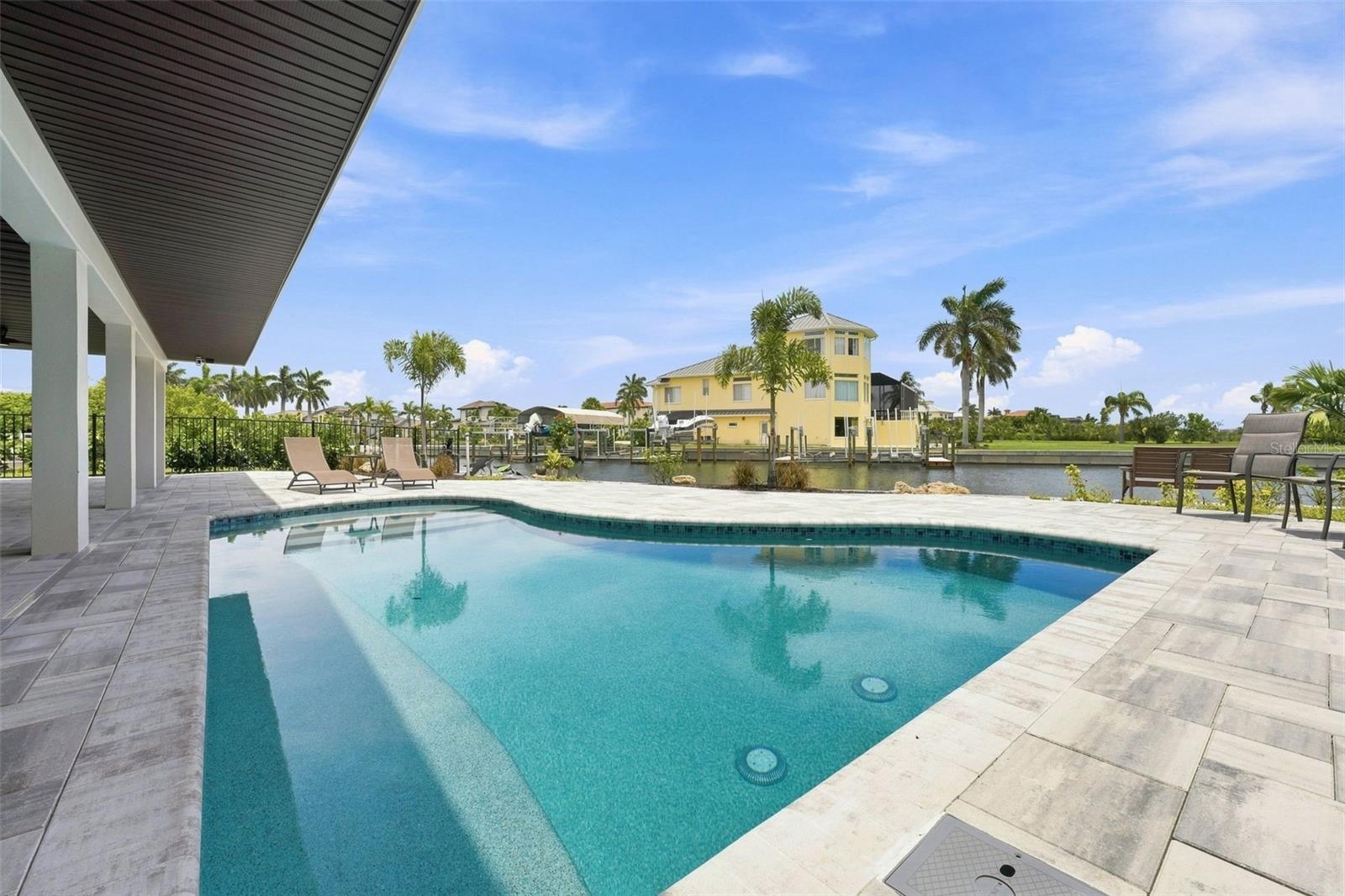 LEMON BAY ESTATES - Residential
