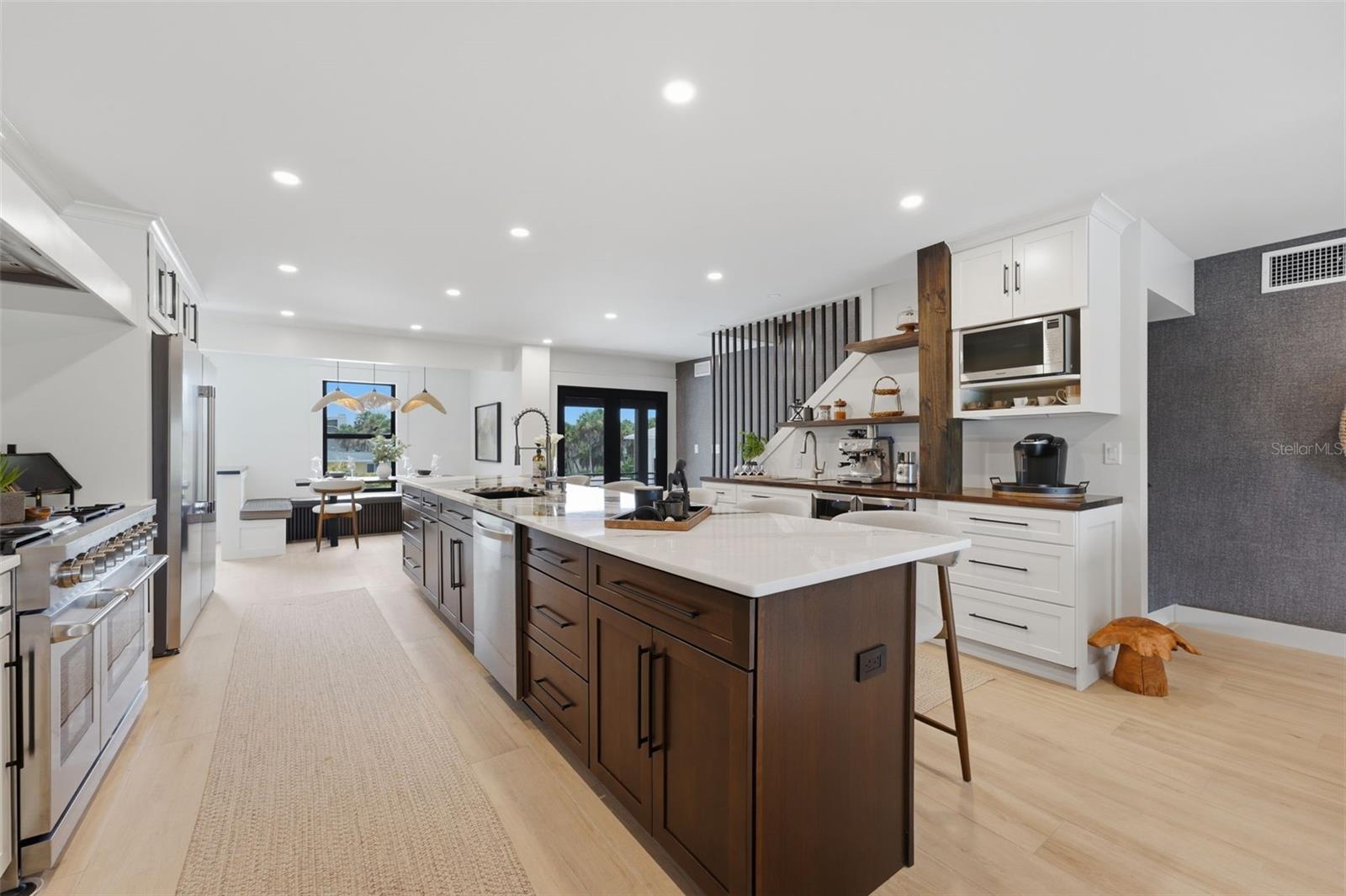 LEMON BAY ESTATES - Residential