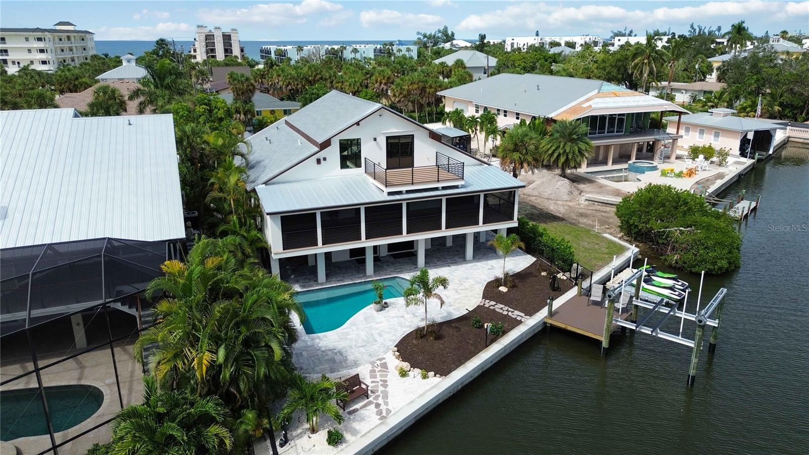 LEMON BAY ESTATES - Residential