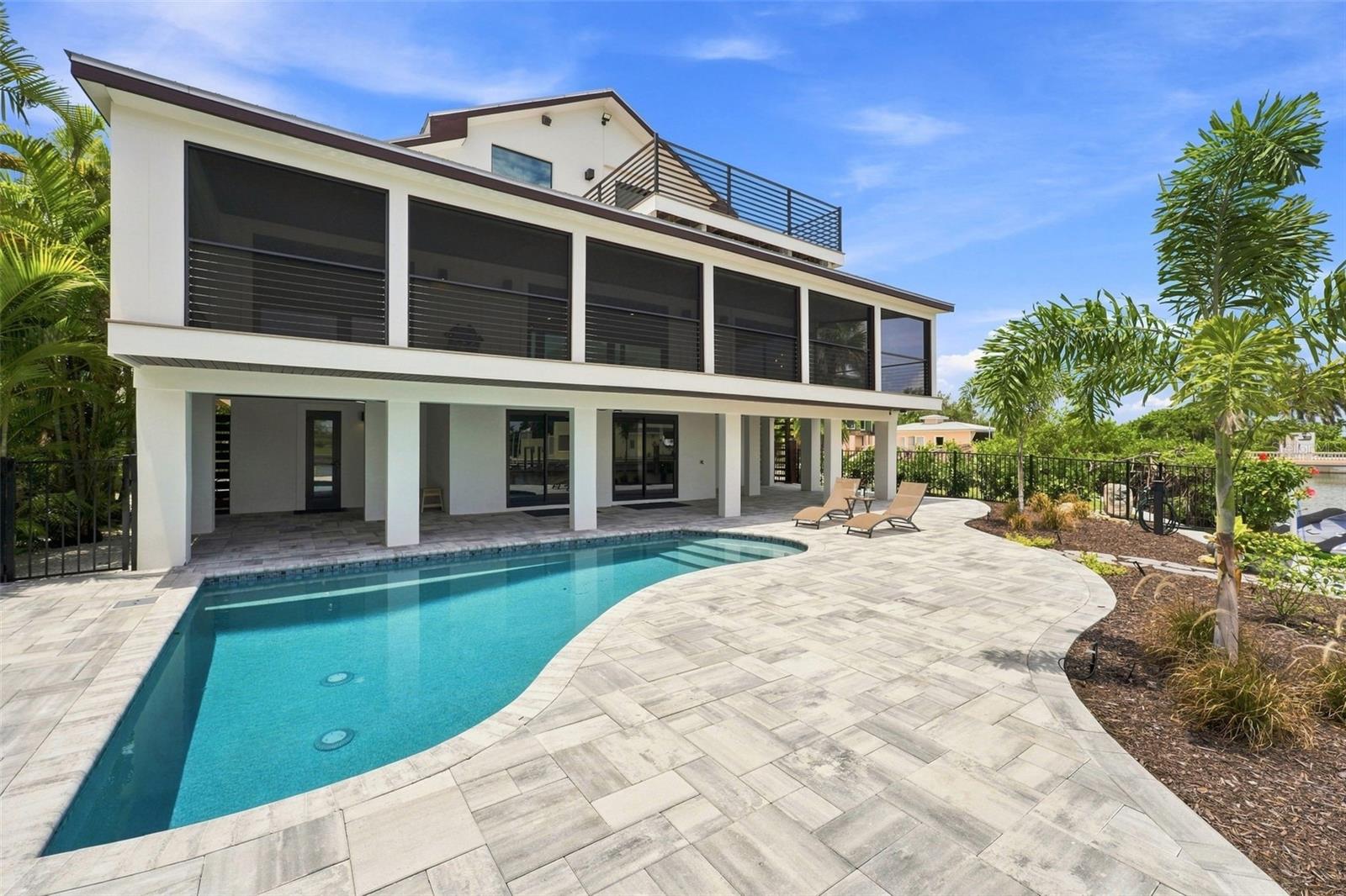 LEMON BAY ESTATES - Residential