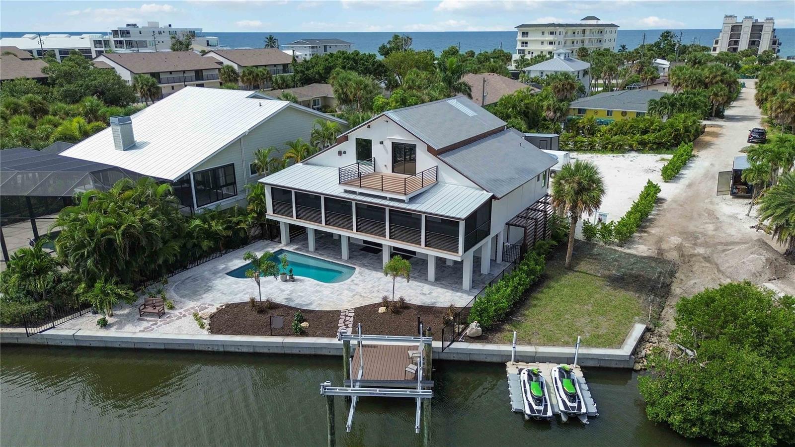 LEMON BAY ESTATES - Residential