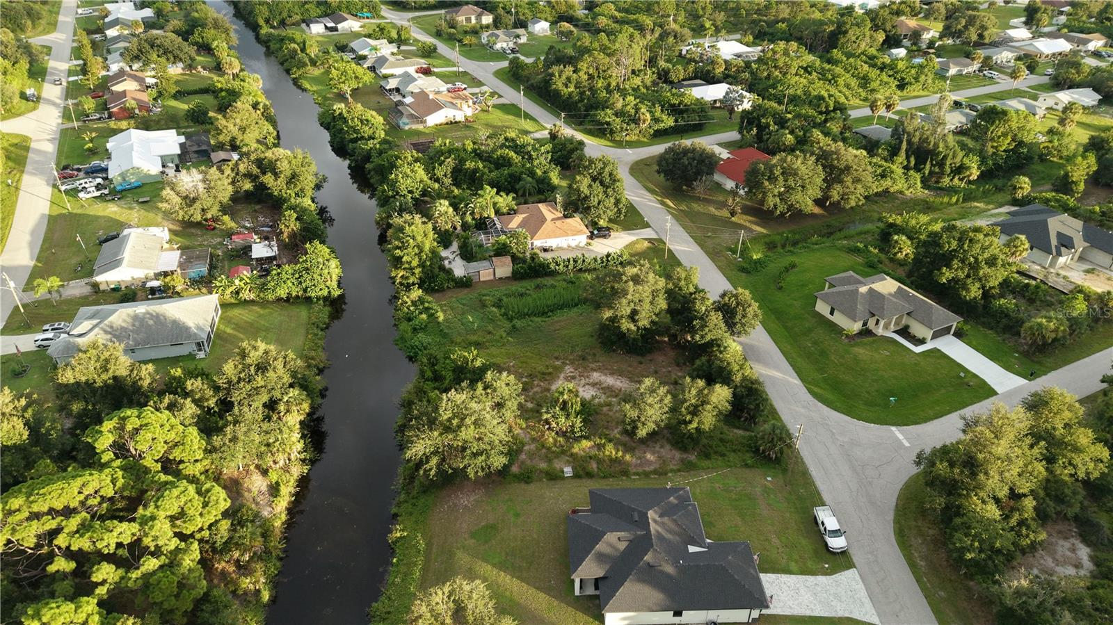 PORT CHARLOTTE SEC 064 - Land
