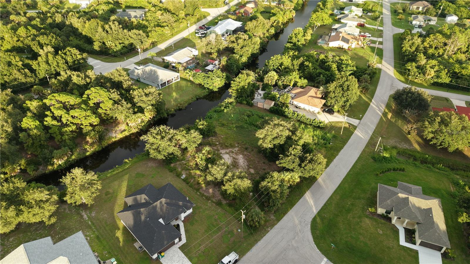 PORT CHARLOTTE SEC 064 - Land