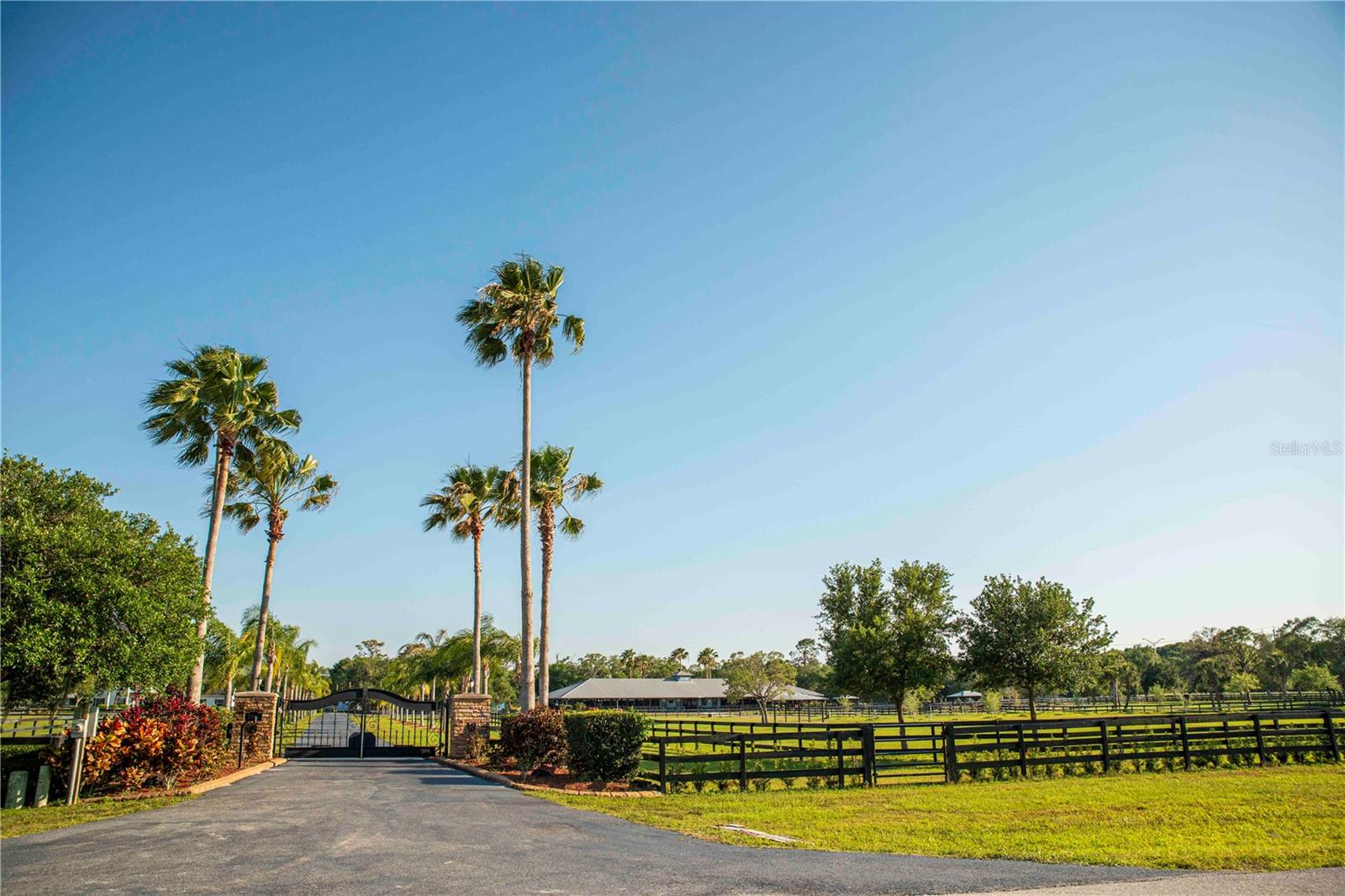 SARASOTA POLO CLUB - Residential