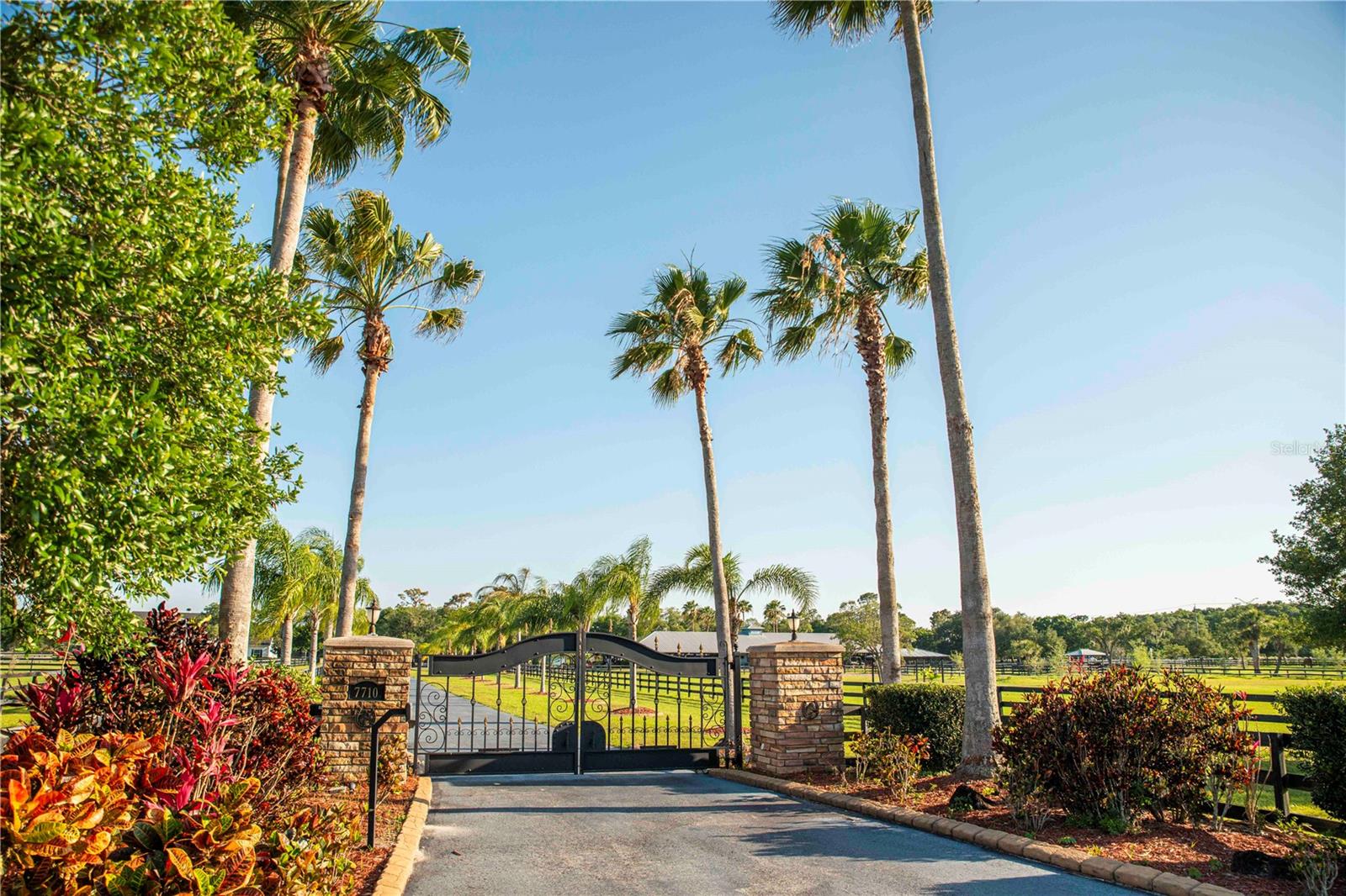 SARASOTA POLO CLUB - Residential