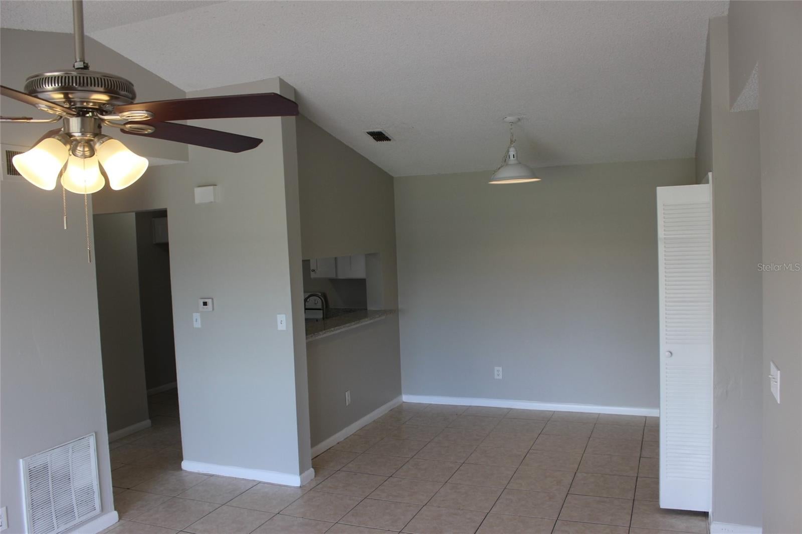 ALHAMBRA COURTS CONDO PH 02 - Residential