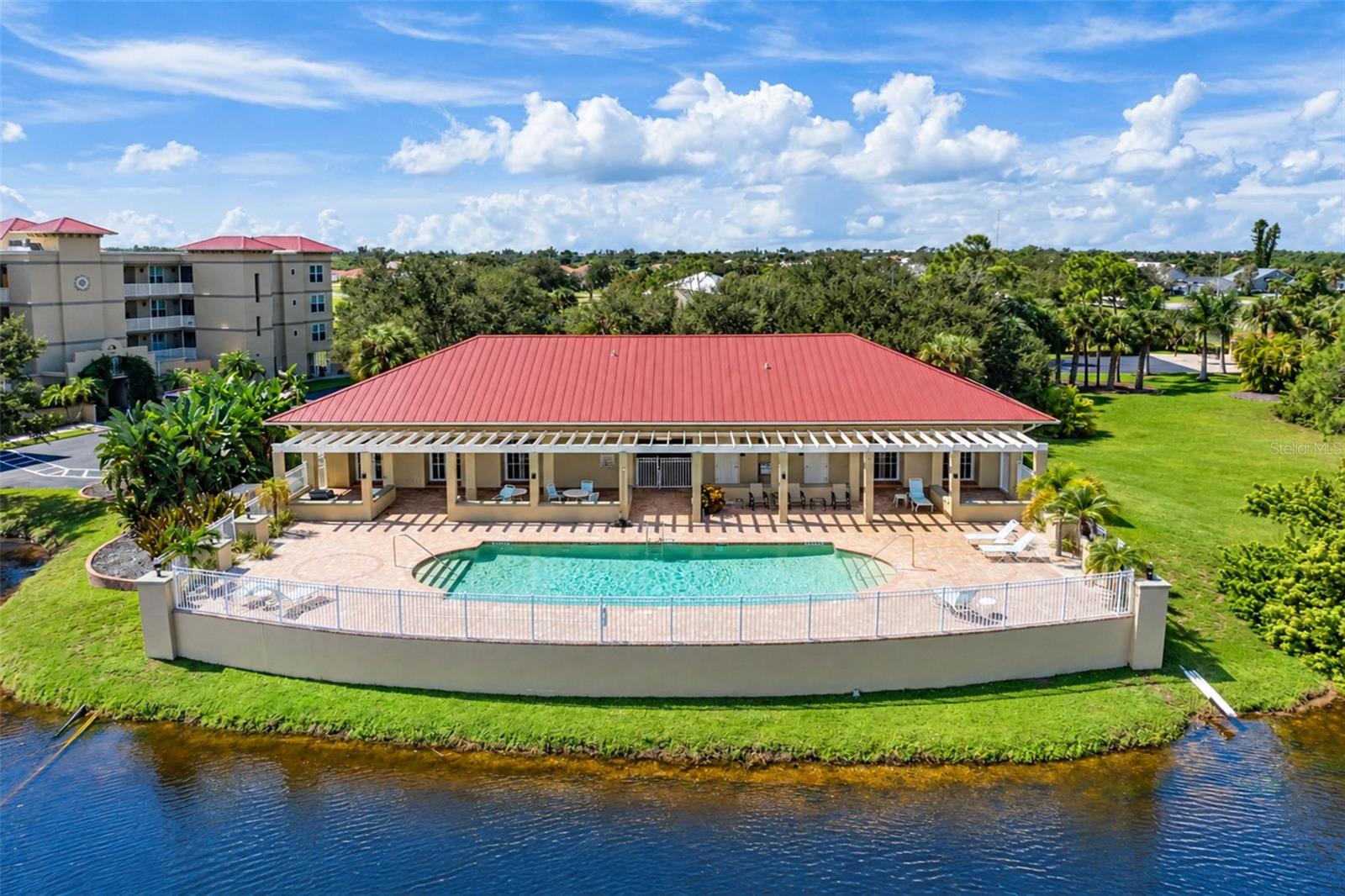 PRESERVE AT WINDWARD PH 1B - Residential