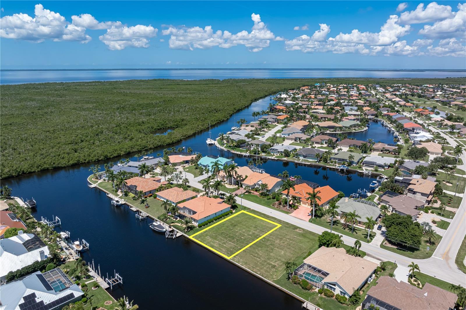PUNTA GORDA ISLES SEC 12 - Land