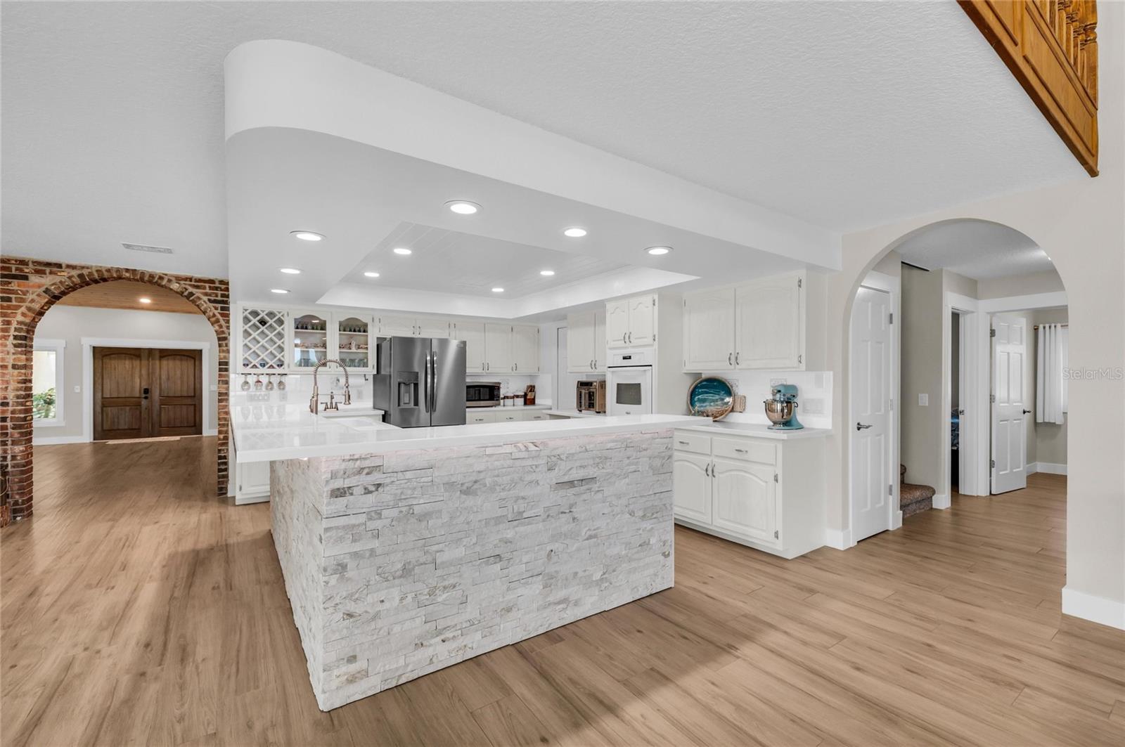 ENGLEWOOD FARM ACRES - Residential