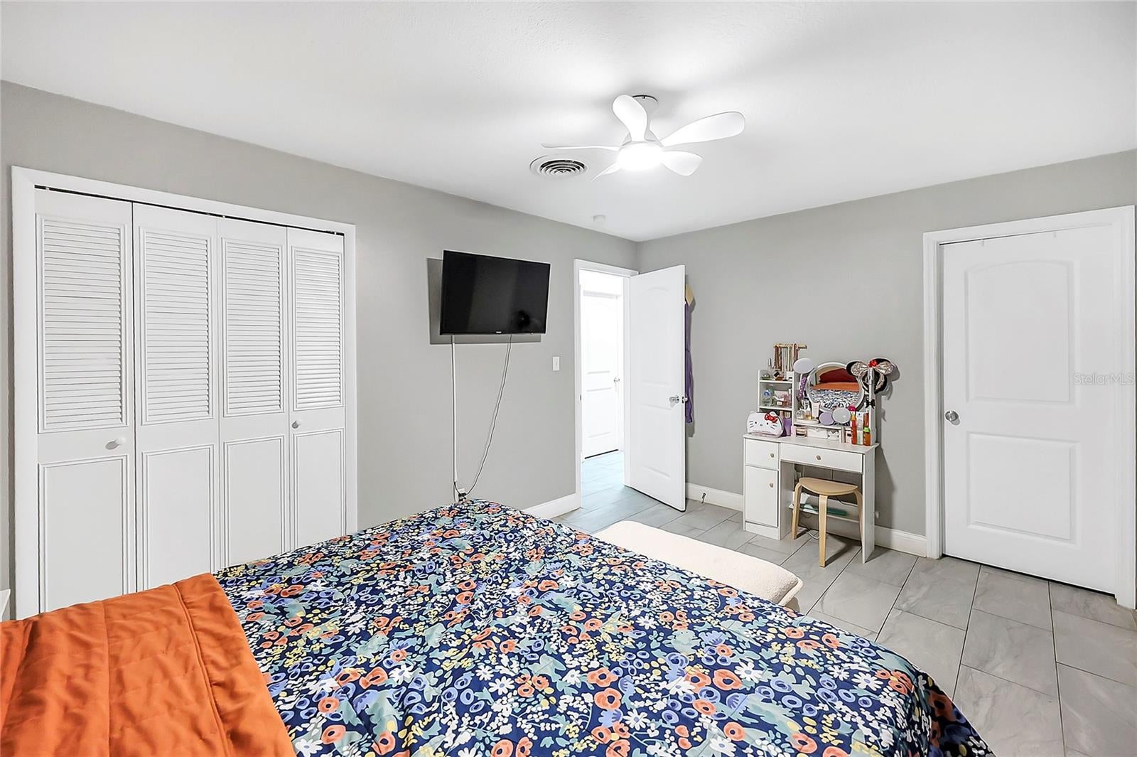 PARK MANOR ESTATES - Residential