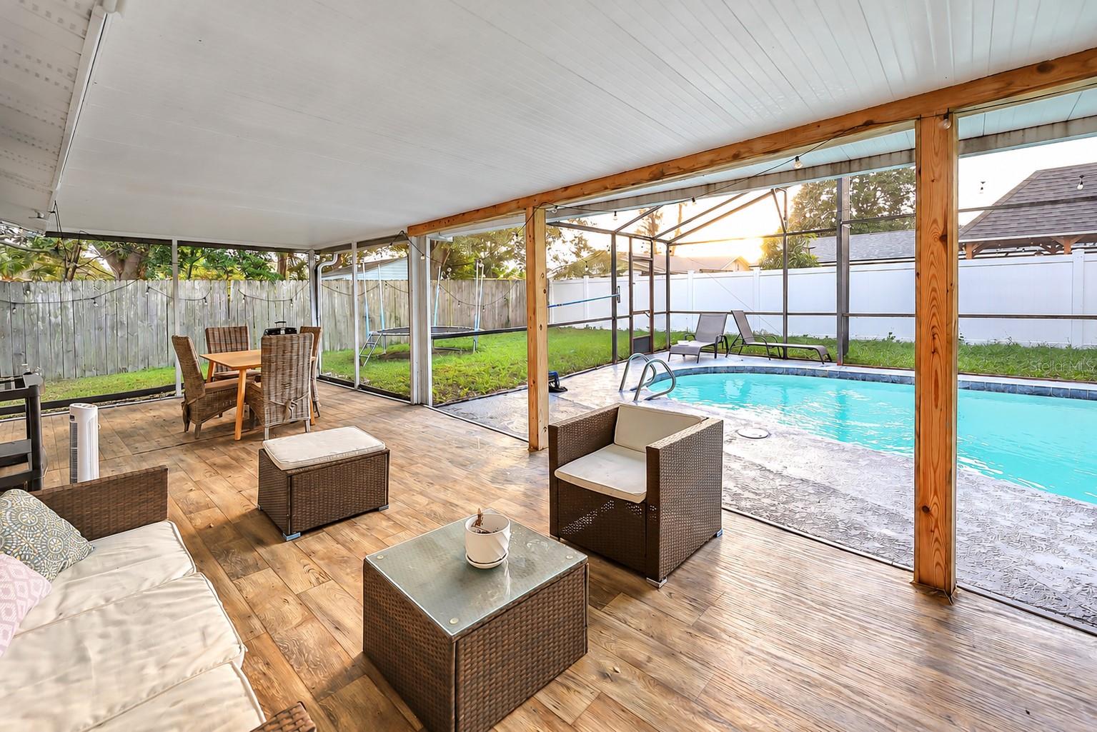 PARK MANOR ESTATES - Residential