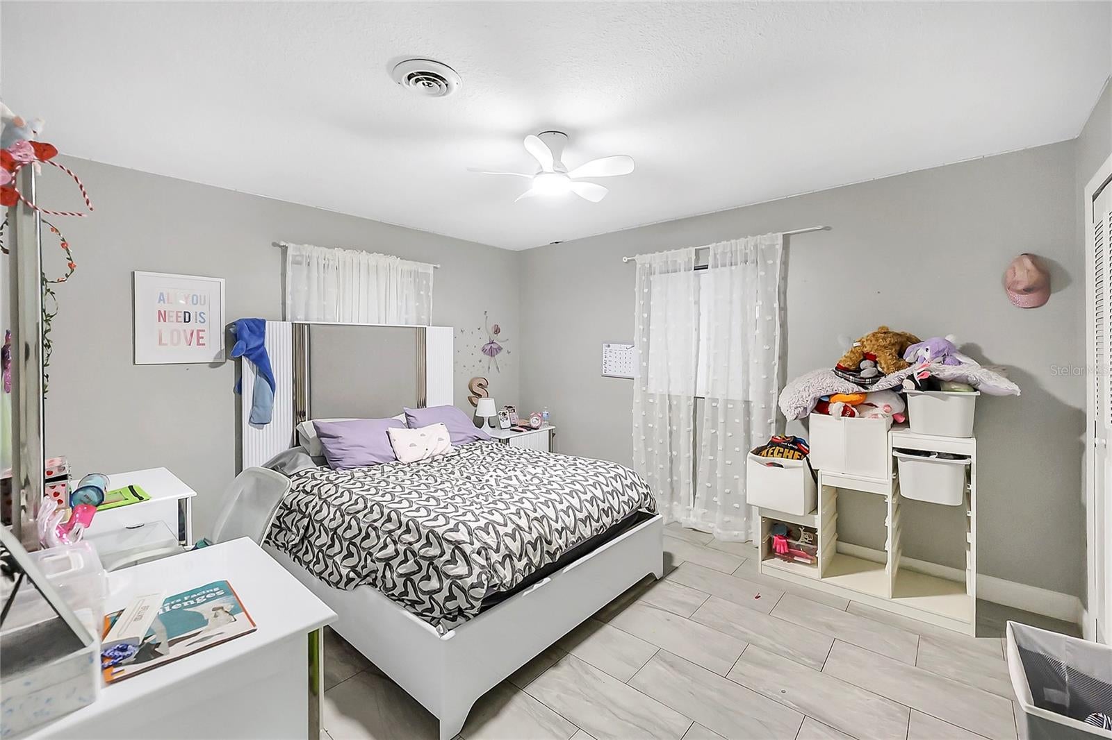 PARK MANOR ESTATES - Residential