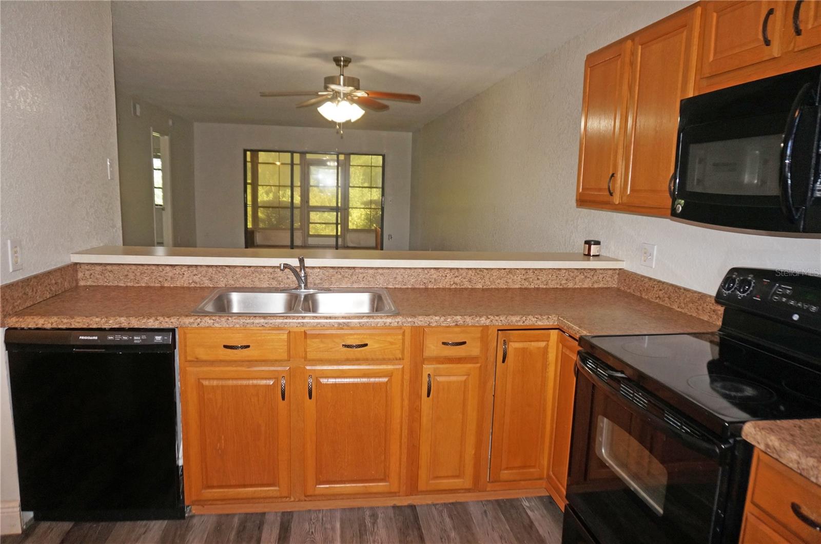 NEWPORT 02 PH 02 BLDG 11 - Residential