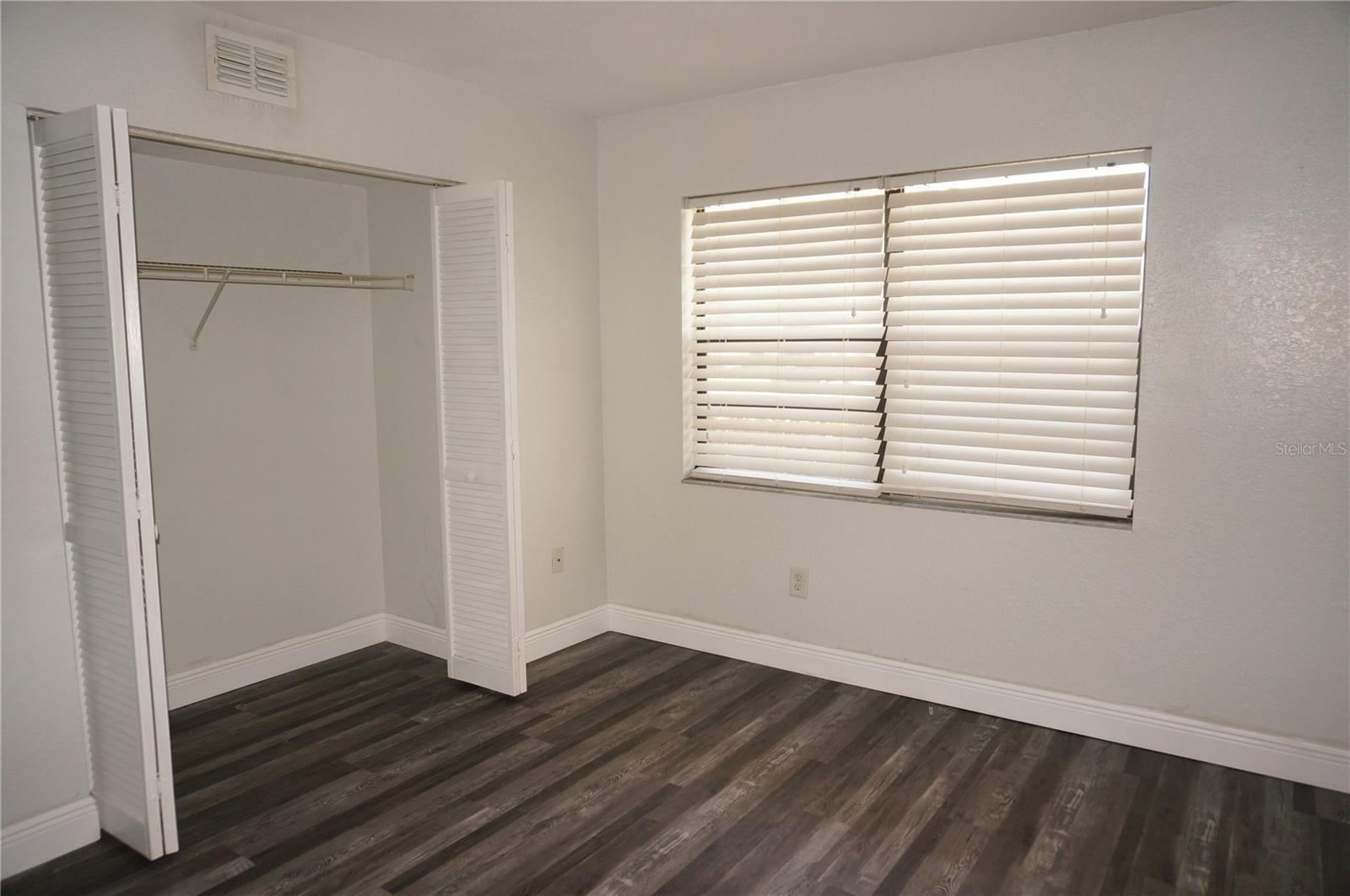 NEWPORT 02 PH 02 BLDG 11 - Residential
