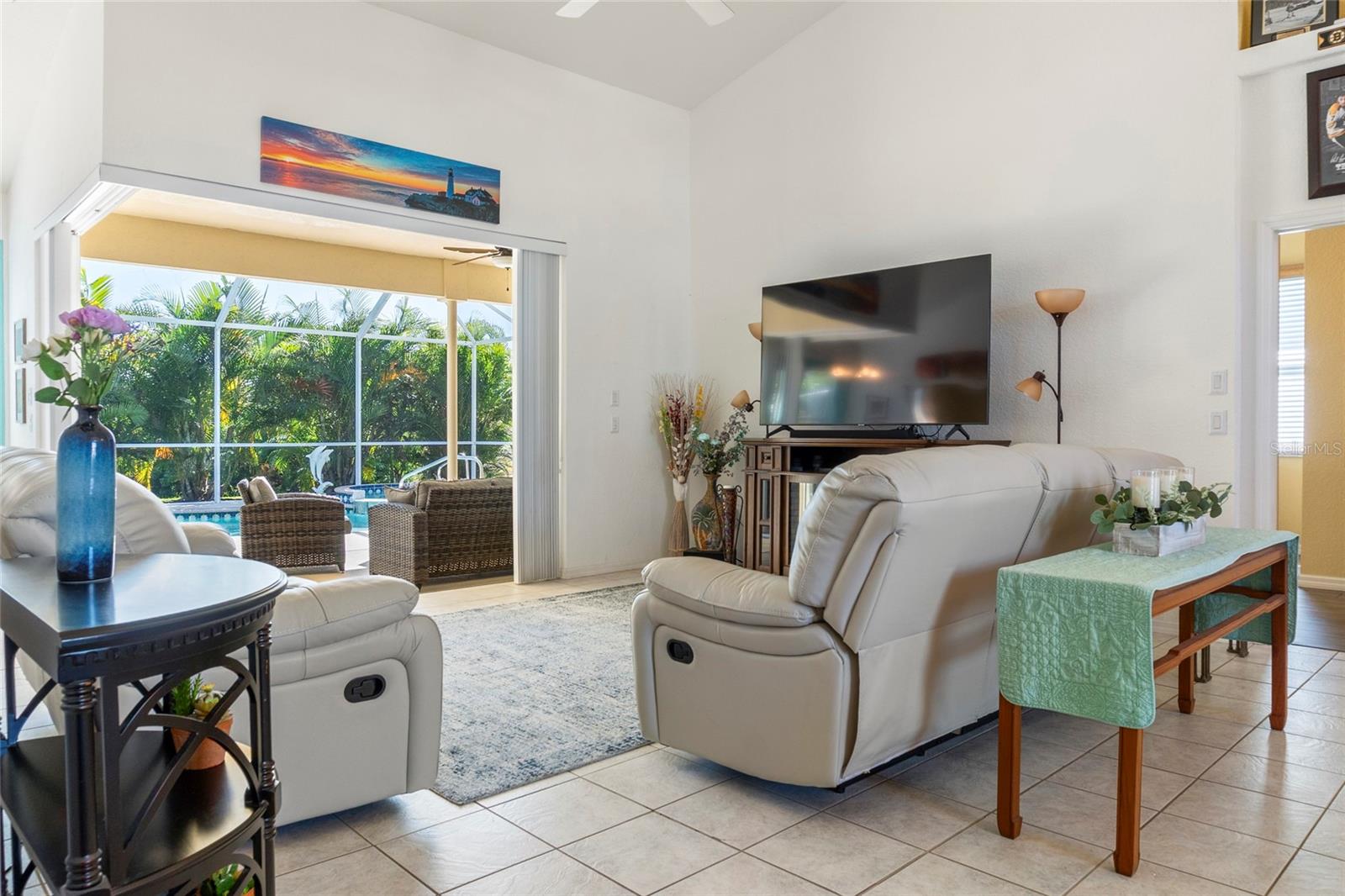BOBCAT TRAIL - Residential
