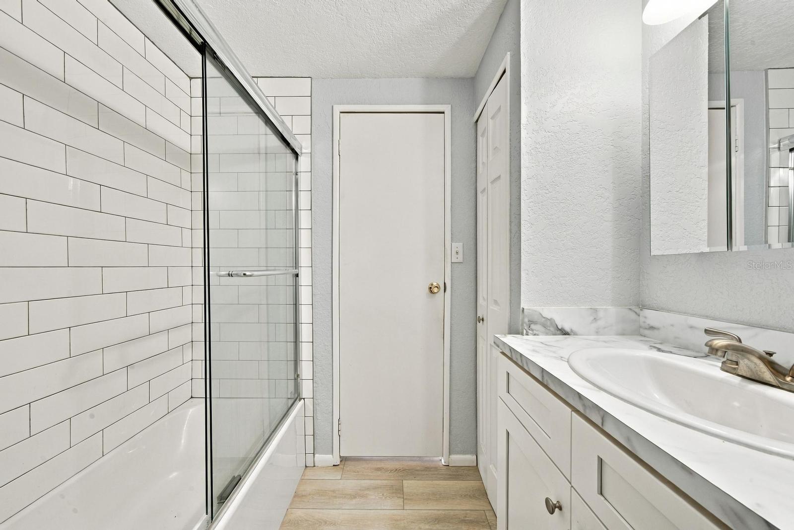 BRUNNERS MOBILE ESTATE - Residential