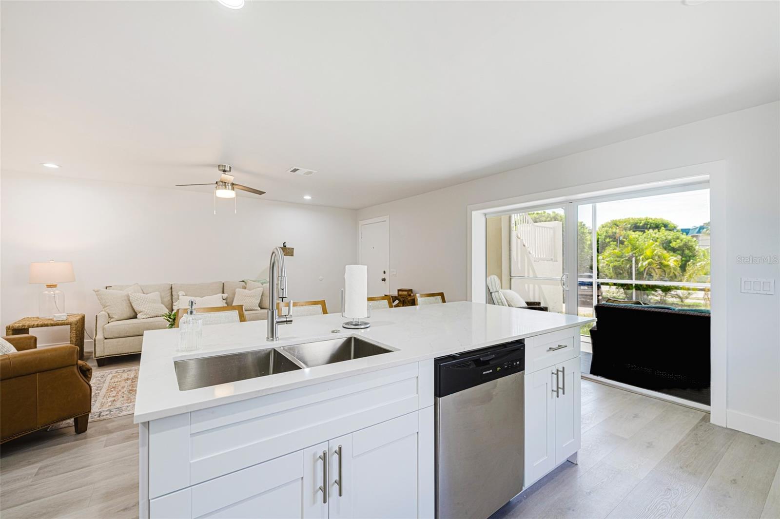 SANIBEL ARMS CONDO - Residential