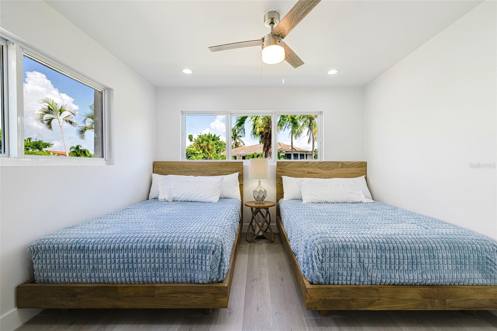 SANIBEL ARMS CONDO - Residential