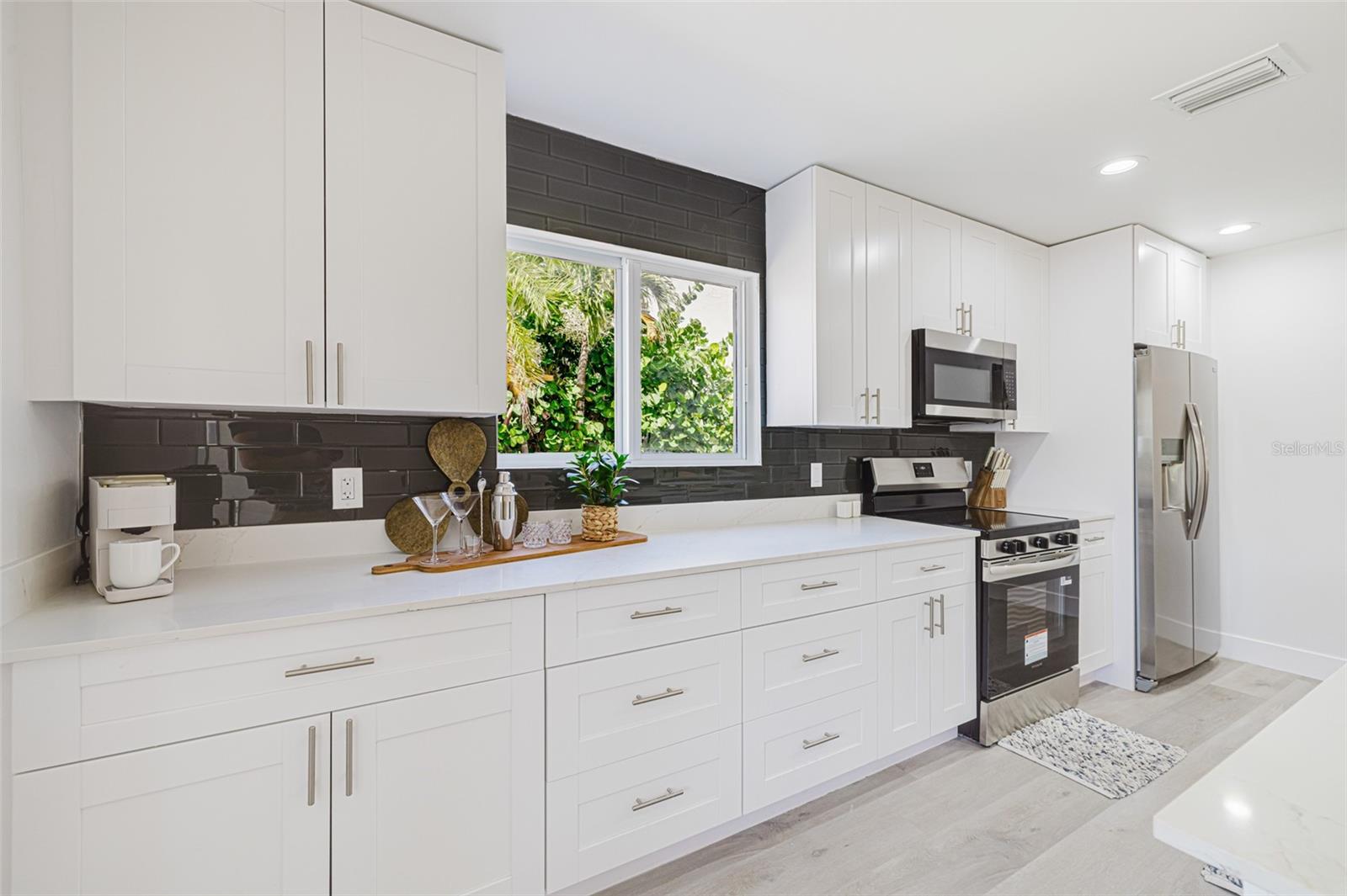 SANIBEL ARMS CONDO - Residential