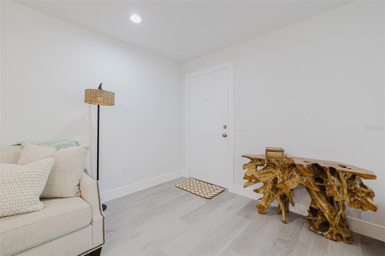 SANIBEL ARMS CONDO - Residential