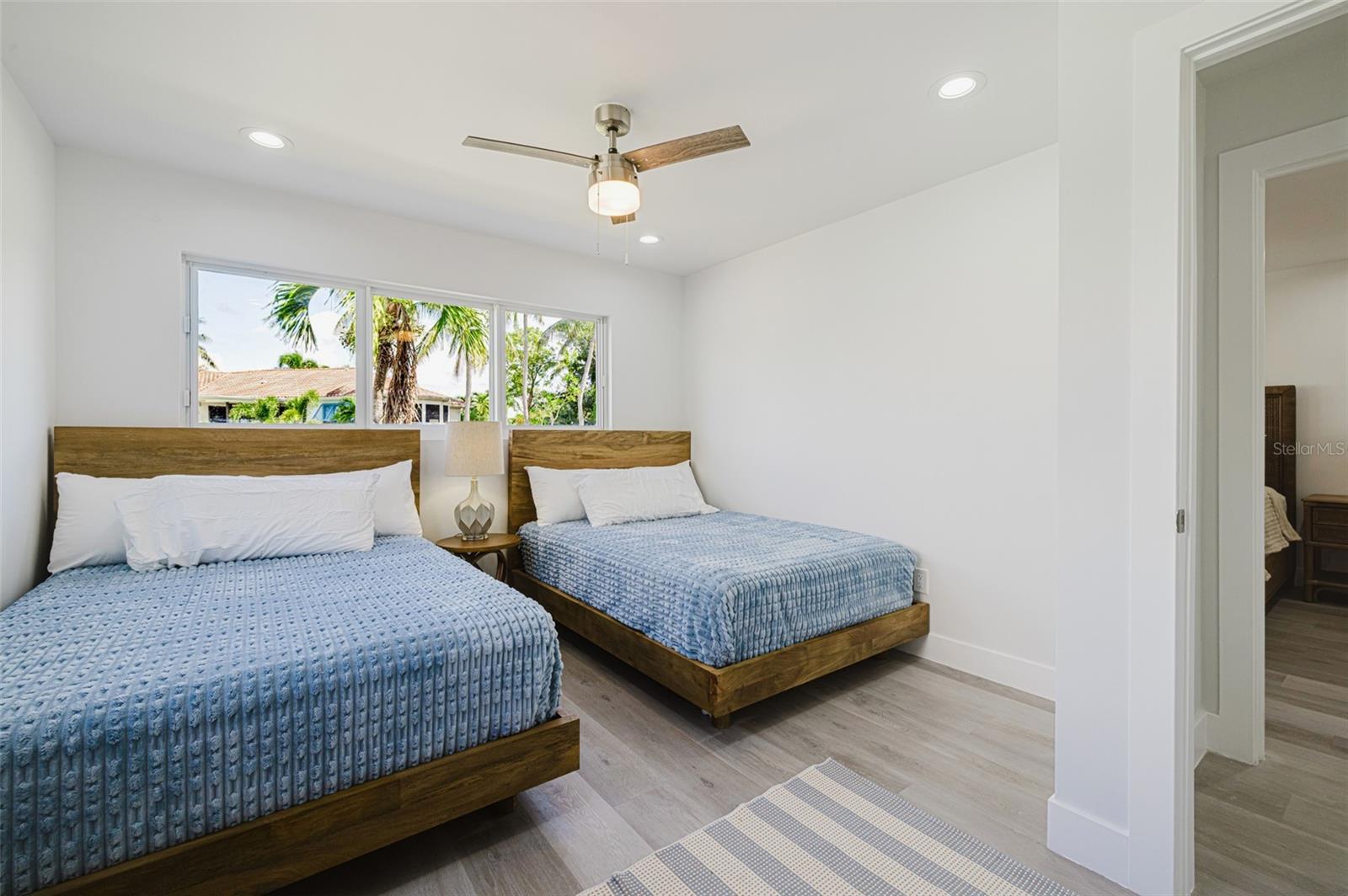 SANIBEL ARMS CONDO - Residential