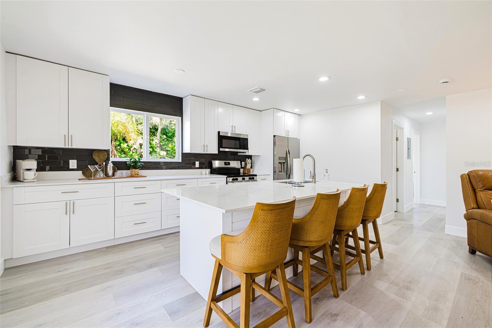 SANIBEL ARMS CONDO - Residential