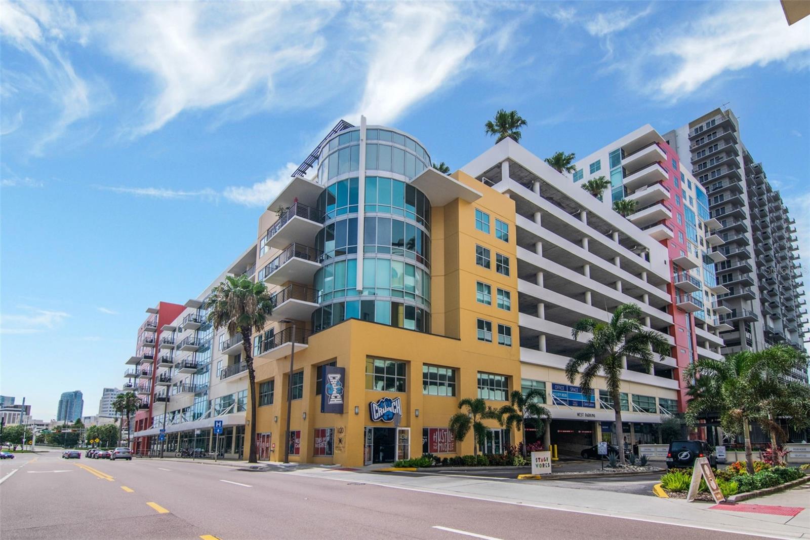 GRAND CENTRAL AT KENNEDY RESID - Residential