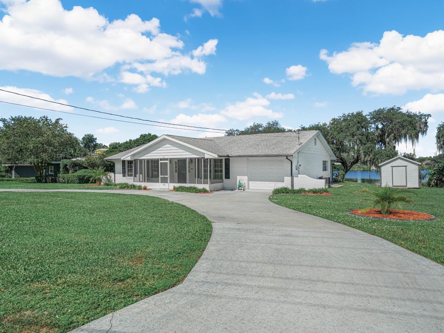 LAKE BLUE ESTATES SUB - Residential