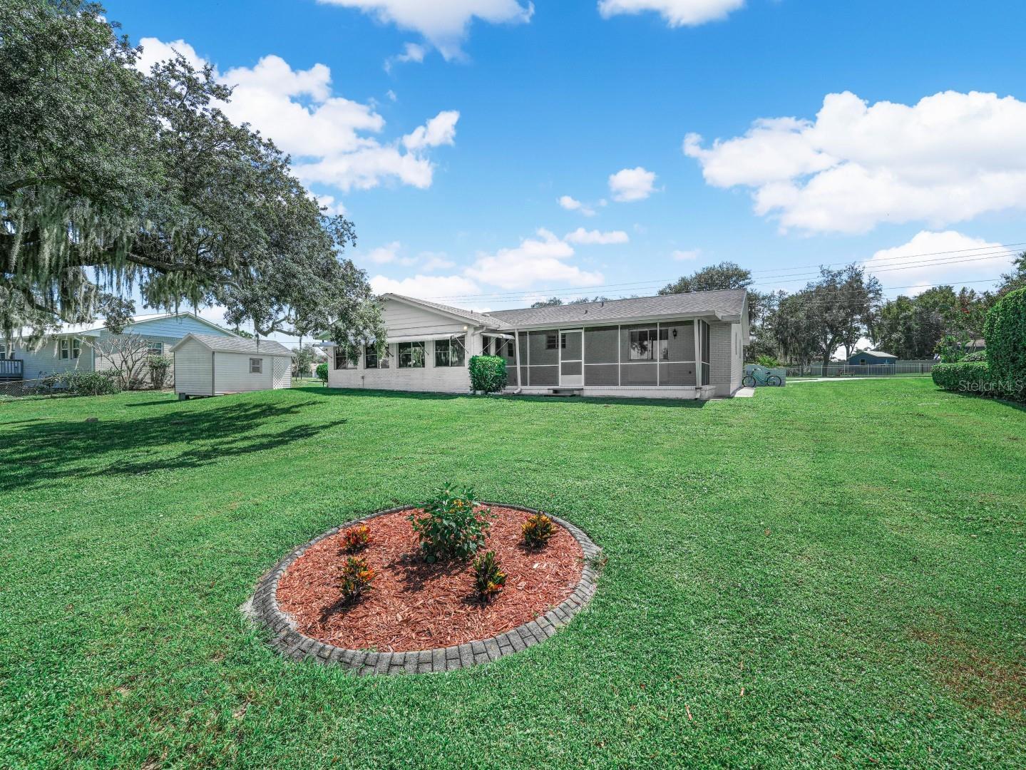 LAKE BLUE ESTATES SUB - Residential