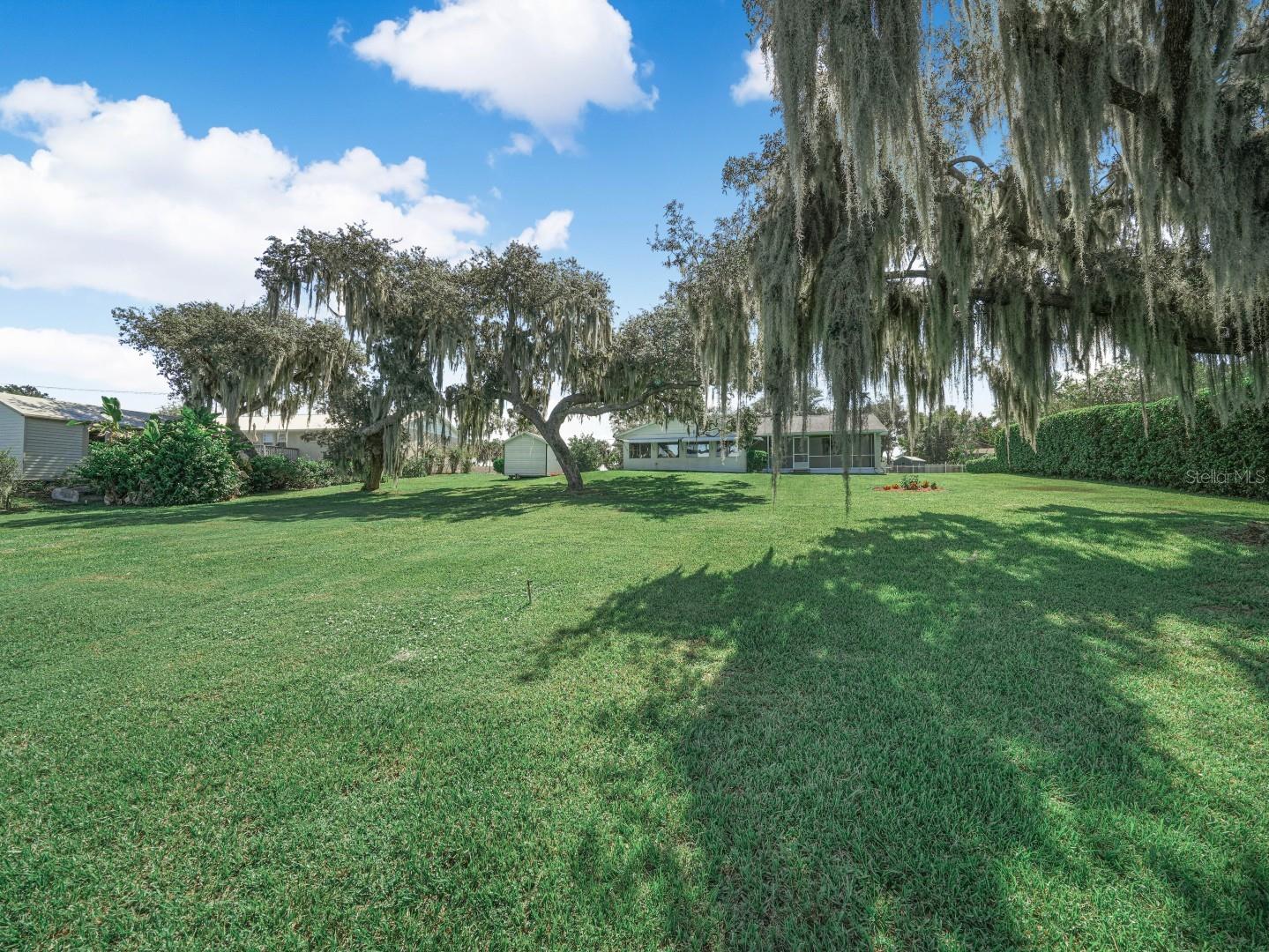 LAKE BLUE ESTATES SUB - Residential