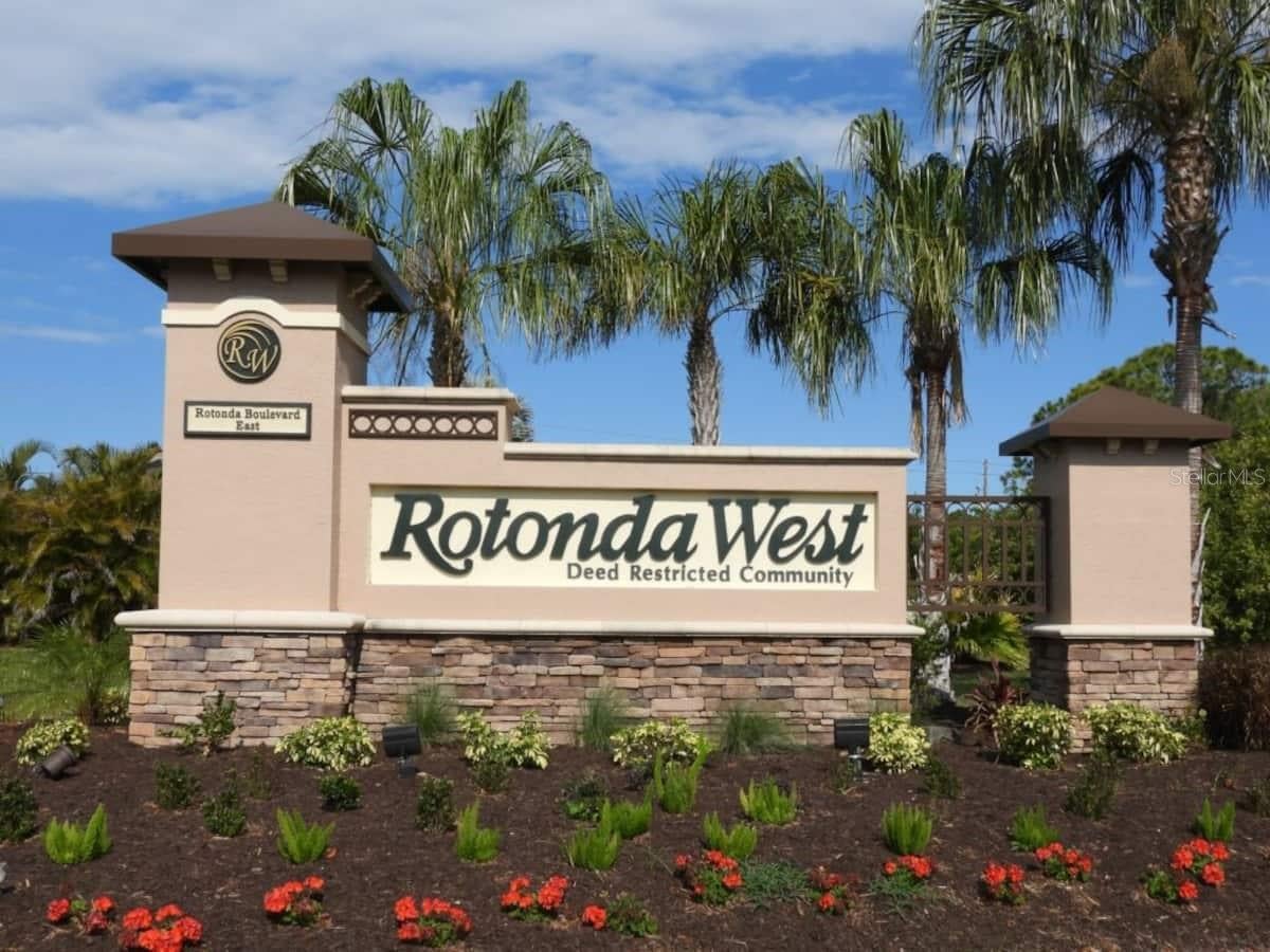 ROTONDA WEST PINEHURST - Residential